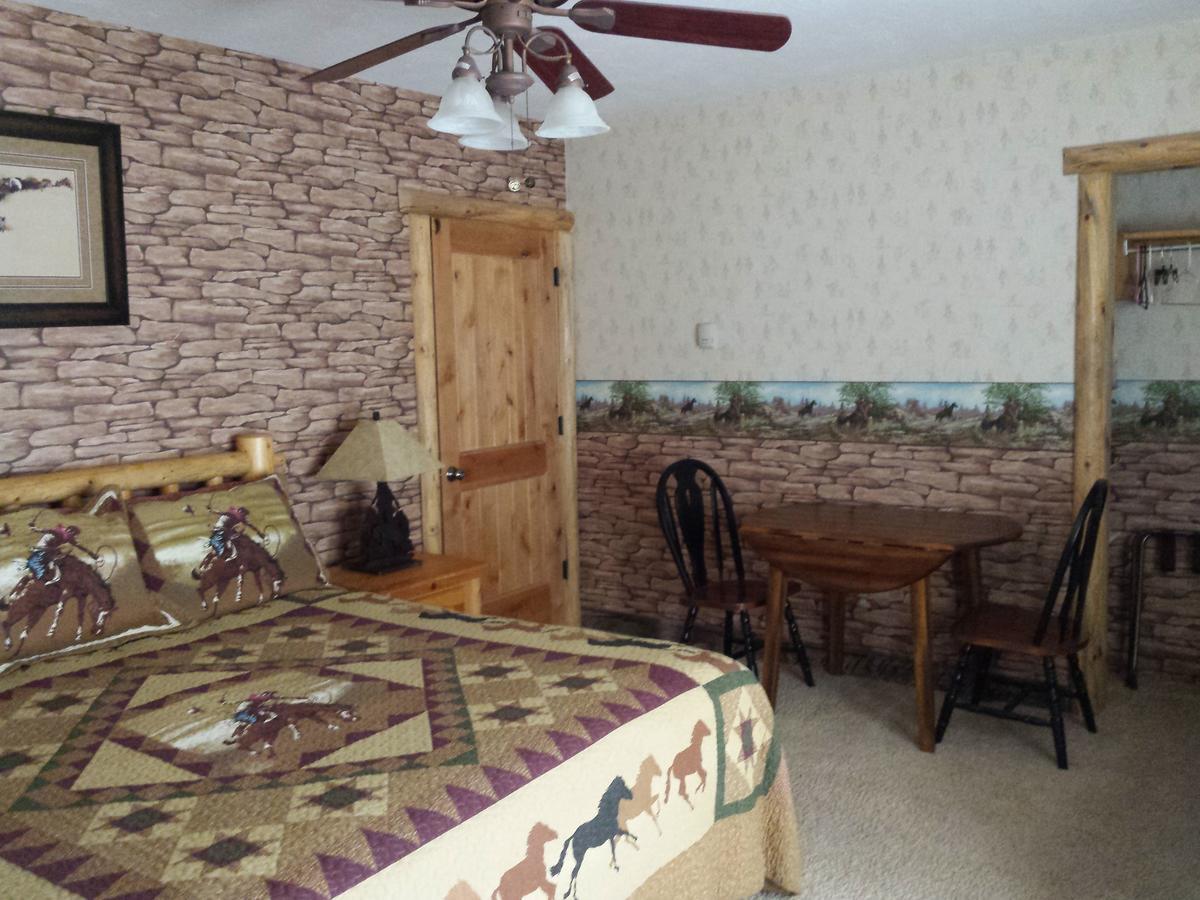 Bed and Breakfast Sunlit Oasis Notom Экстерьер фото